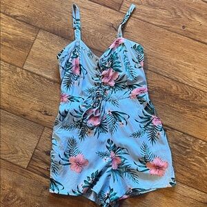 Guess xs Blue Floral teens/ women’s One-Piece Romper - Hibiscus print